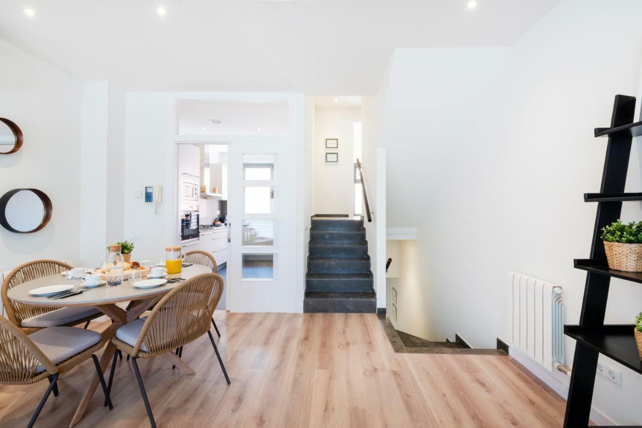 Petit Luxe Tobella Esquerra Apartman Terrassa Kültér fotó