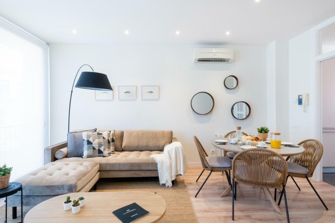 Petit Luxe Tobella Esquerra Apartman Terrassa Kültér fotó