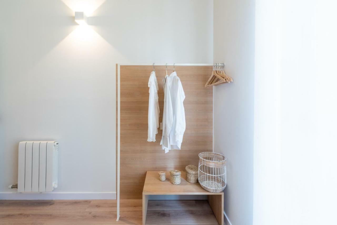 Petit Luxe Tobella Esquerra Apartman Terrassa Kültér fotó