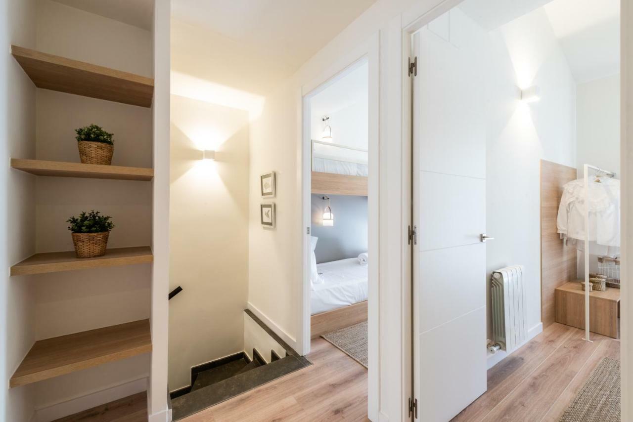 Petit Luxe Tobella Esquerra Apartman Terrassa Kültér fotó